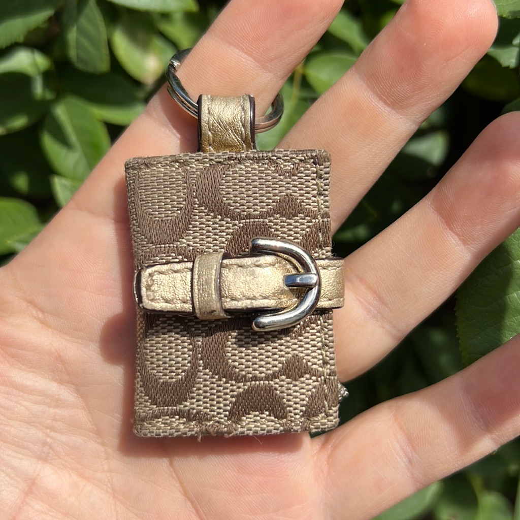 Coach Picture Frame Bag Charm in Signature Canvas – Club de Mode